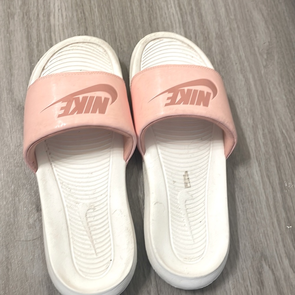 Nike slides